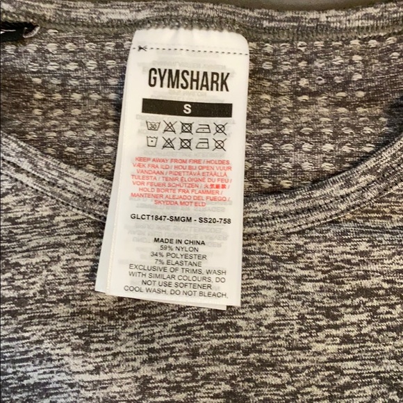 Gymshark Crop - Picture 2 of 3